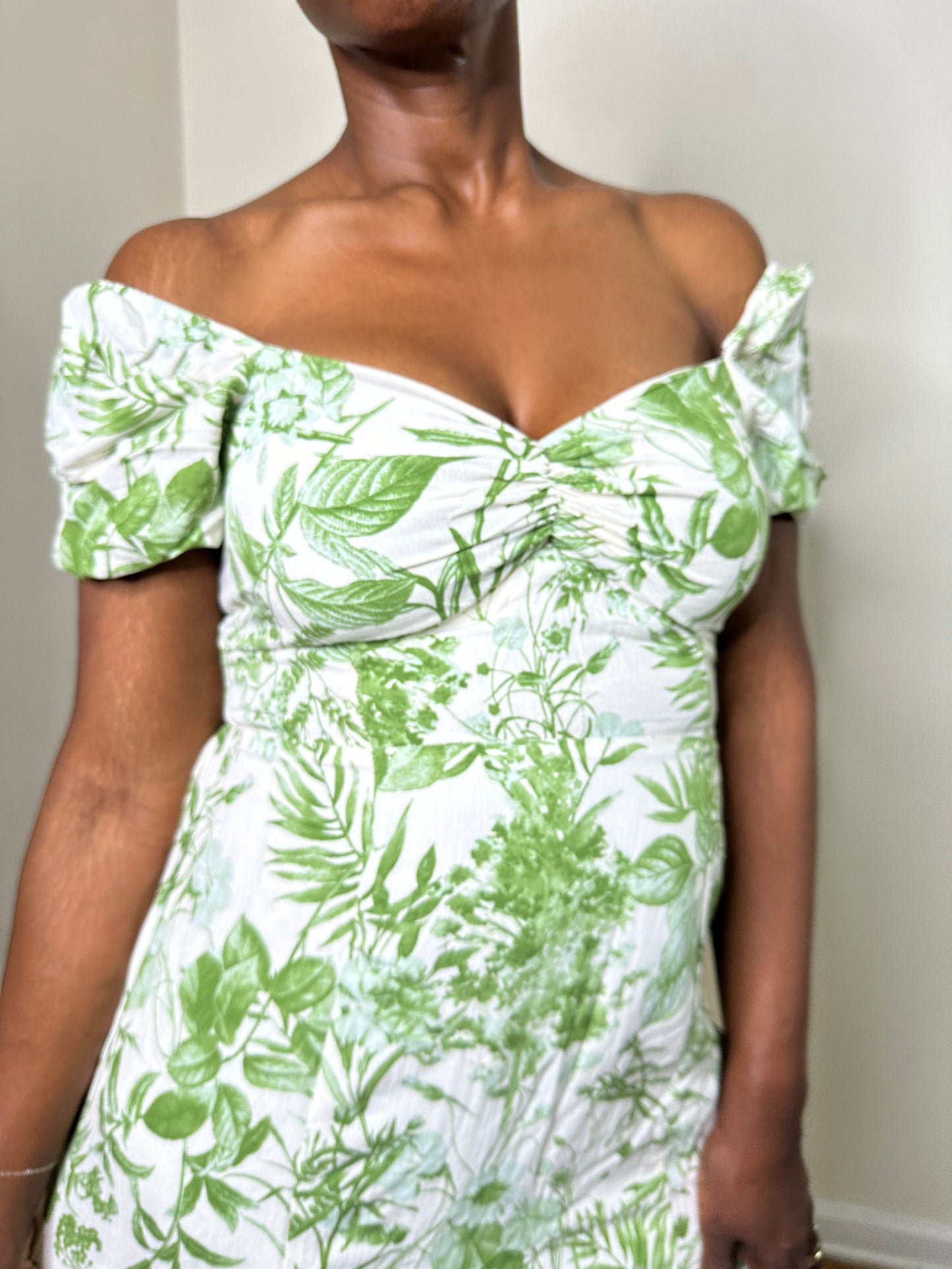 Leaf Print Split thigh midi Dress