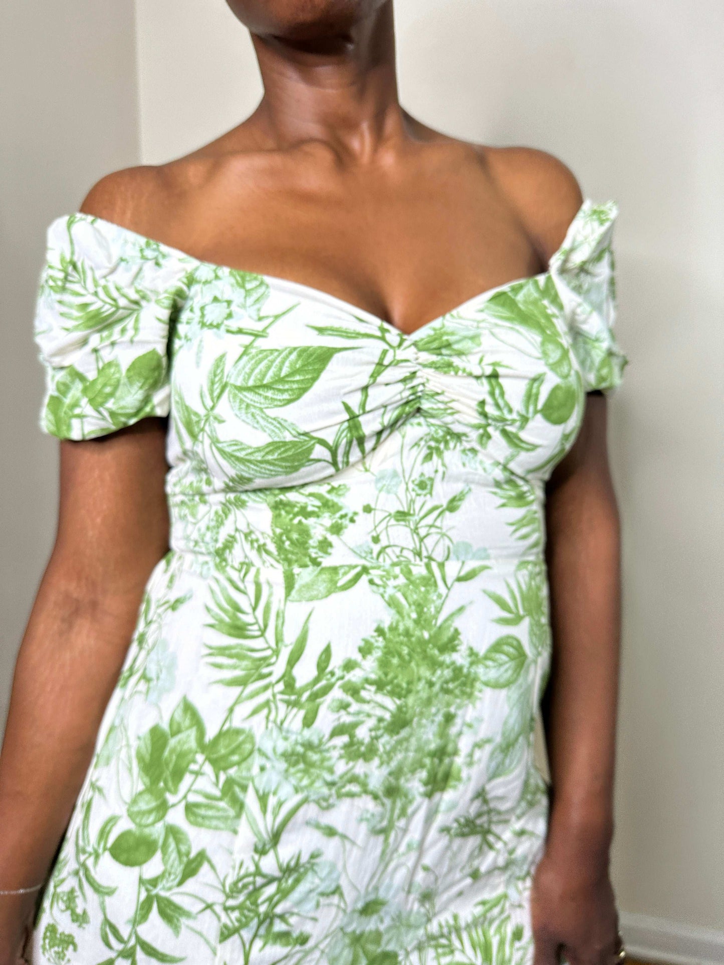 Leaf Print Split thigh midi Dress