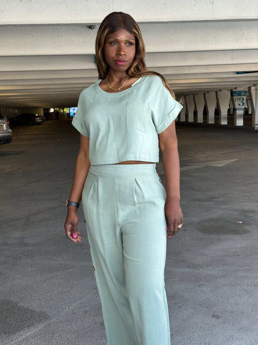 Kelly Short Sleeve Linen Crop Top & Buttoned Outseam Pants Set